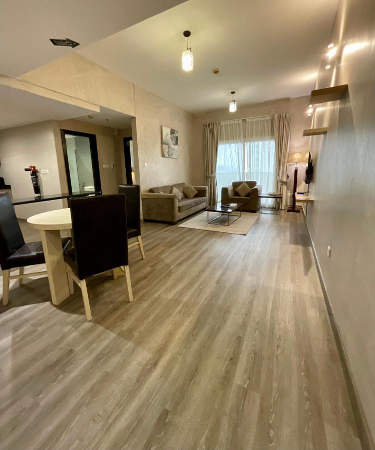 Boulevard City Suites Hotel Apartments Dubai Ngoại thất bức ảnh