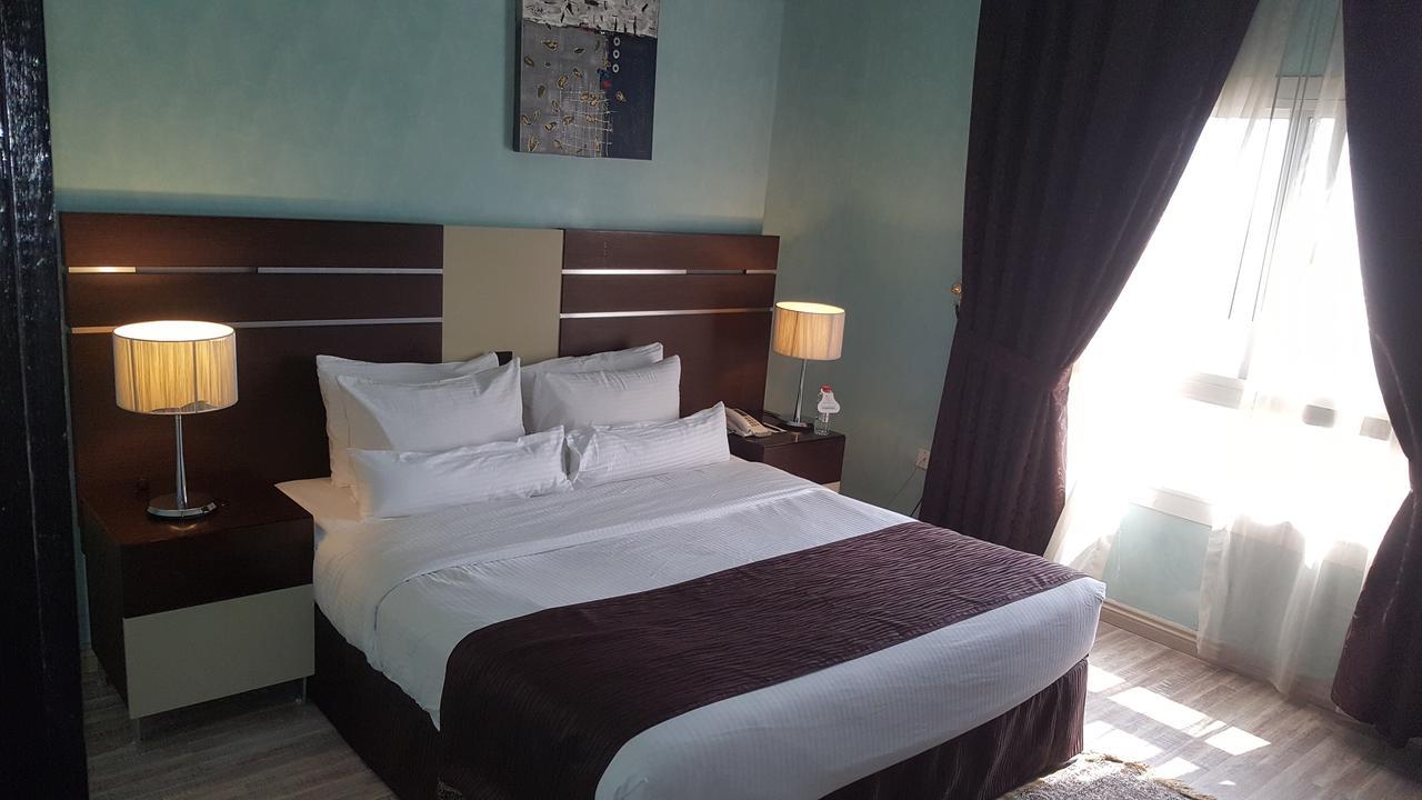 Boulevard City Suites Hotel Apartments Dubai Ngoại thất bức ảnh