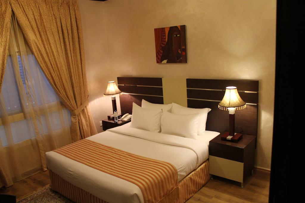 Boulevard City Suites Hotel Apartments Dubai Phòng bức ảnh