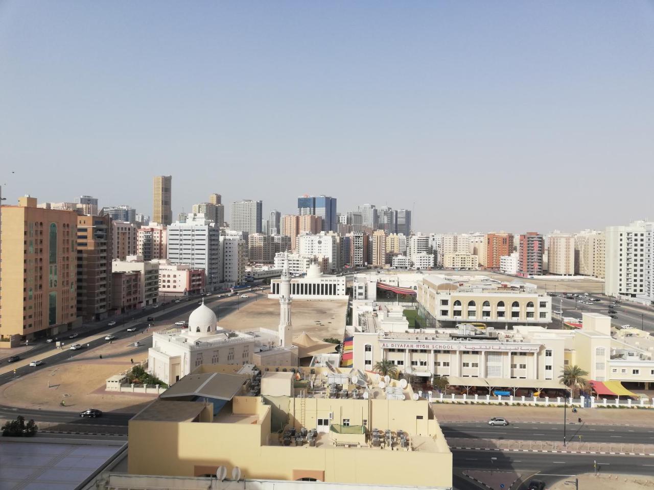 Boulevard City Suites Hotel Apartments Dubai Ngoại thất bức ảnh