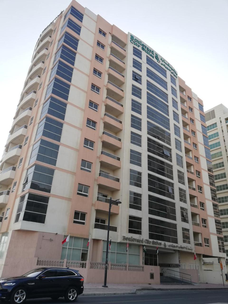 Boulevard City Suites Hotel Apartments Dubai Ngoại thất bức ảnh